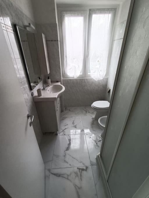 La Casa Di Lila - Appartamento Con Ingresso Indipendente E Spazio Esterno Rapallo Kültér fotó